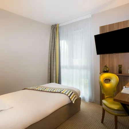 Best Western Plus Hotel Du Parc Chantilly Exterior photo