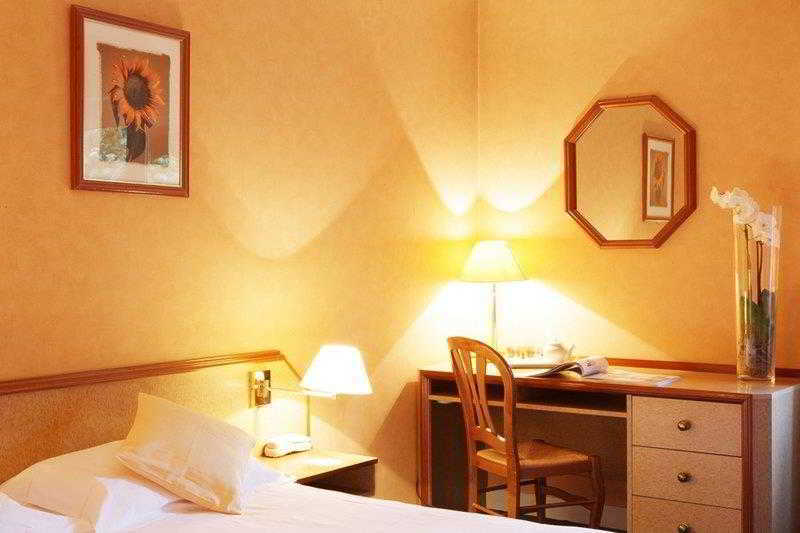 Hotel Western Du Parc 4*